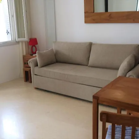House Fontana - 2 Bedrooms House Apartmán
